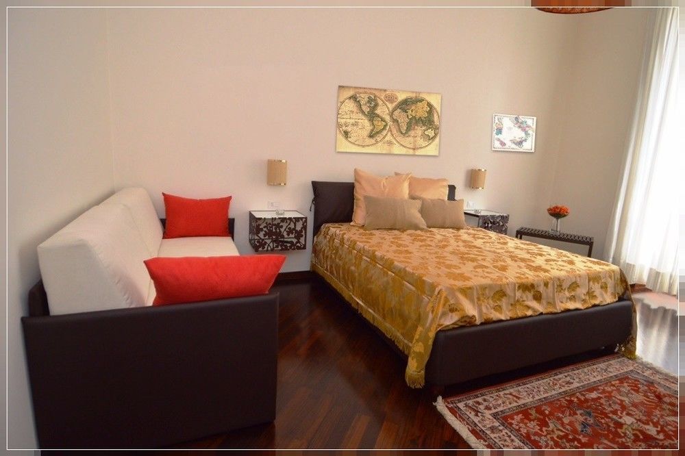 B&B Domus Garibaldi Салерно Экстерьер фото